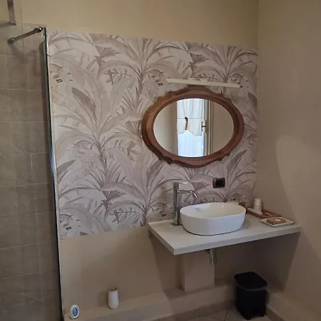 Rossorubino B&B 구아스탈라